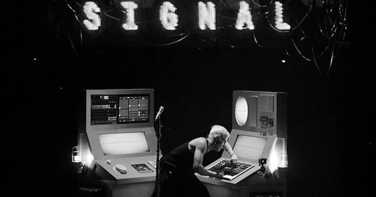 M07 presents SIGNAL (Premiere) flyer